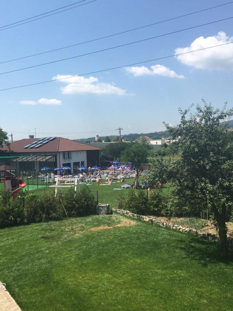 Hotel Pensiunea Ursa Bistrita Bargaului Esterno foto