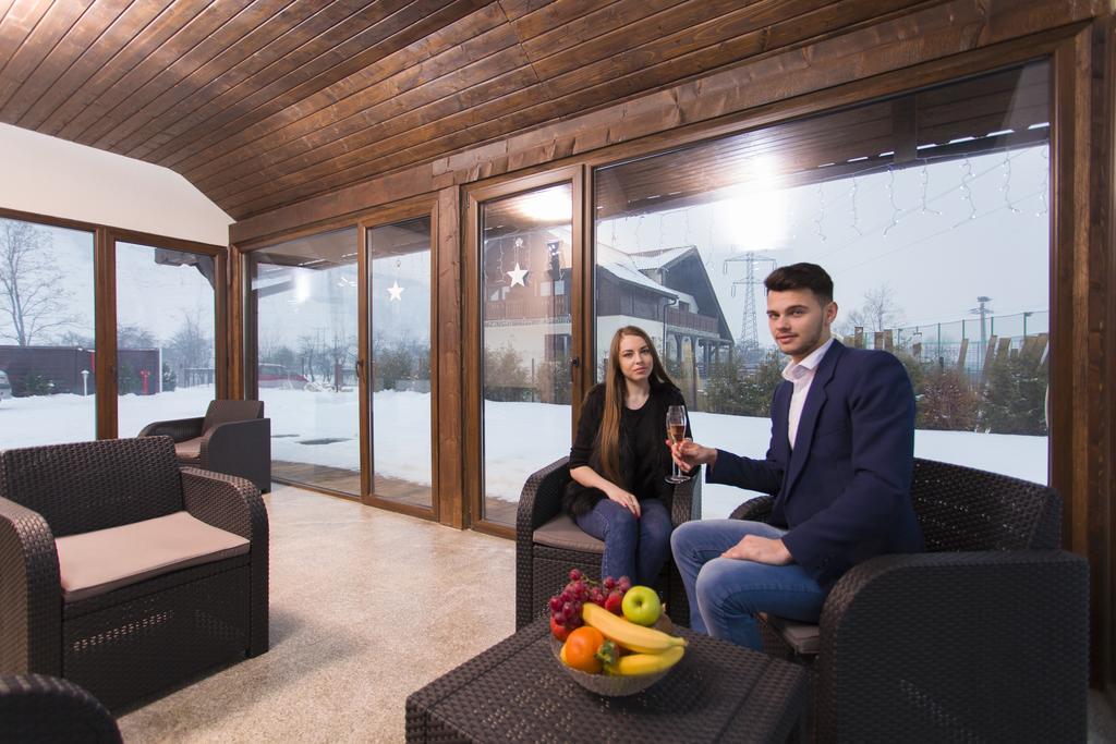 Hotel Pensiunea Ursa Bistrita Bargaului Esterno foto