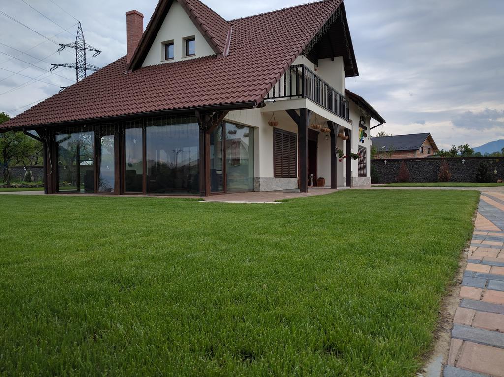 Hotel Pensiunea Ursa Bistrita Bargaului Esterno foto